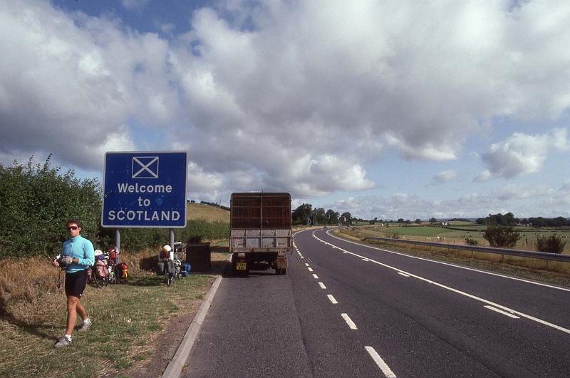 RWT 0337 349-14 UK Scotland Border.jpg